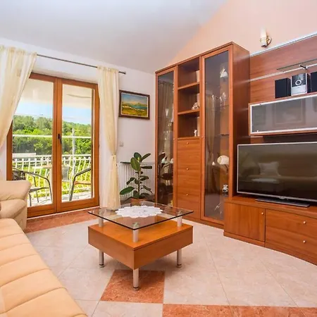 Appartement Birdie With Private Pool And Mini Golf *