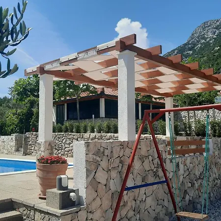 Appartement Birdie With Private Pool And Mini Golf *